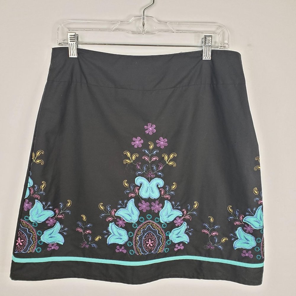 Wrapper Black Embroidered Skirt Size 9